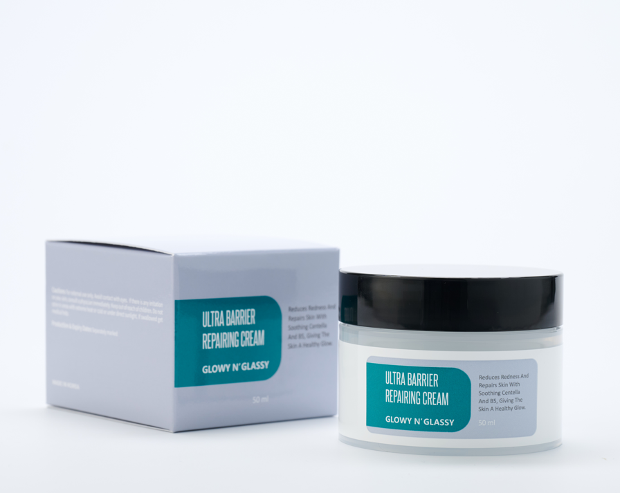 Glowy & Glassy Ultra Barrier Repairing Cream 50ml - Image 2